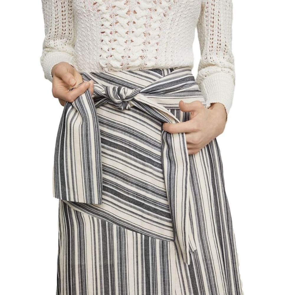 BCBG Maxazria striped asymmetrical midi skirt - Picture 3 of 14
